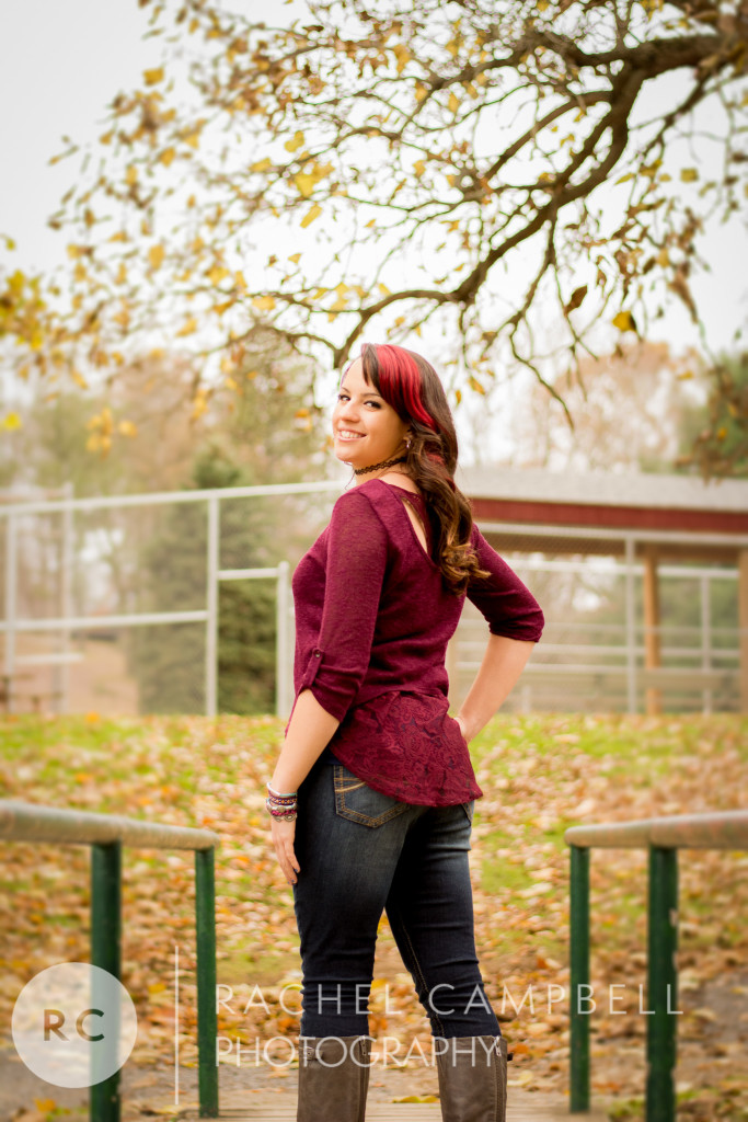 Senior picture of a young woman in the park in Solon Ohio