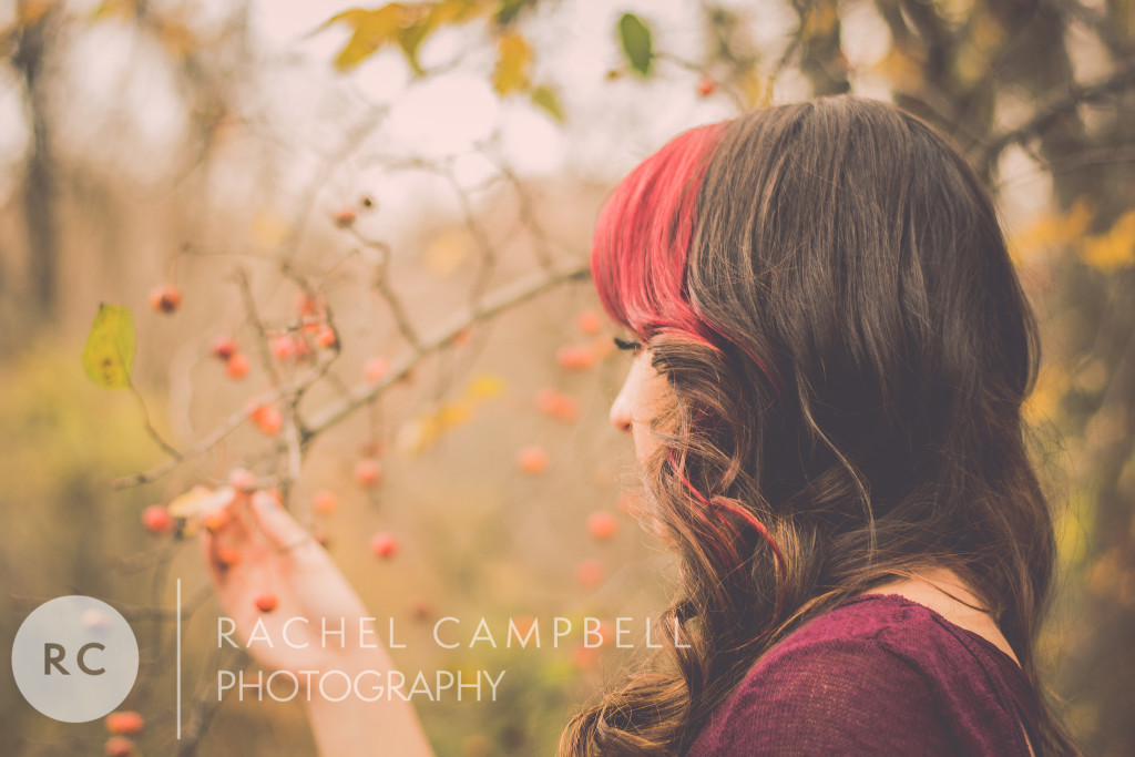 Senior photo of a young woman in the wood in Solon Ohio